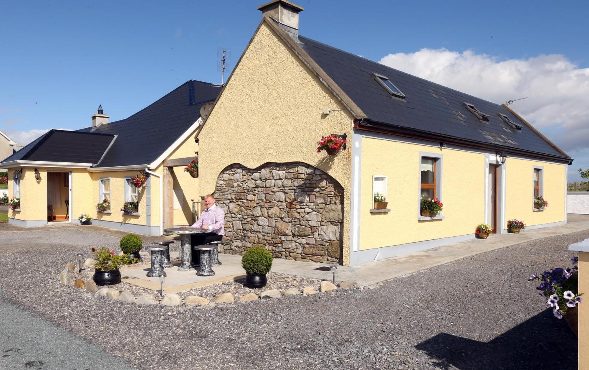 Beezies Self Catering Cottages Grange  Екстер'єр фото