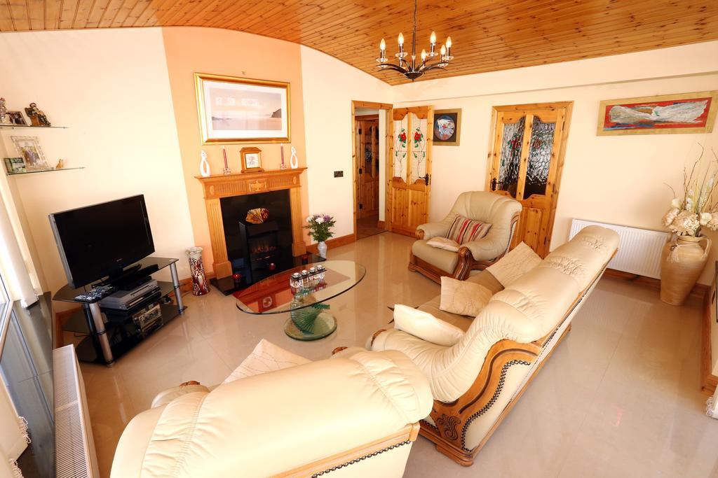 Beezies Self Catering Cottages Grange  Екстер'єр фото